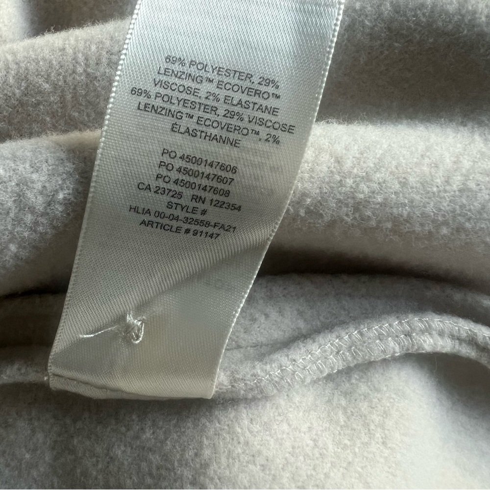 Aritzia The Group by Babaton Stylus Shacket Jacket Size L - Picture 10 of 12